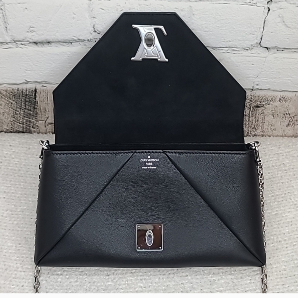 RARE Louis Vuitton Love Note Studded Purse - Picture 2 of 5